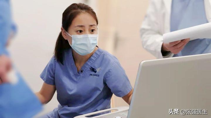 腿上出现蜘蛛网状血管怎么治疗,腿上蜘蛛状毛细血管是什么病