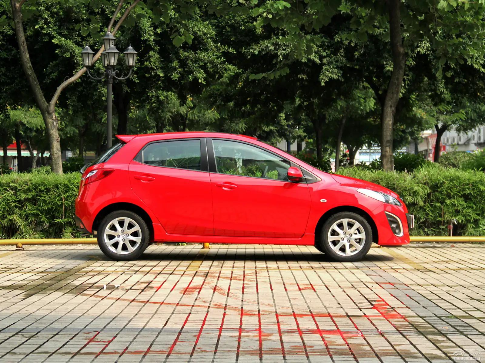 马自达甲壳虫,马自达长得像甲壳虫的一款车