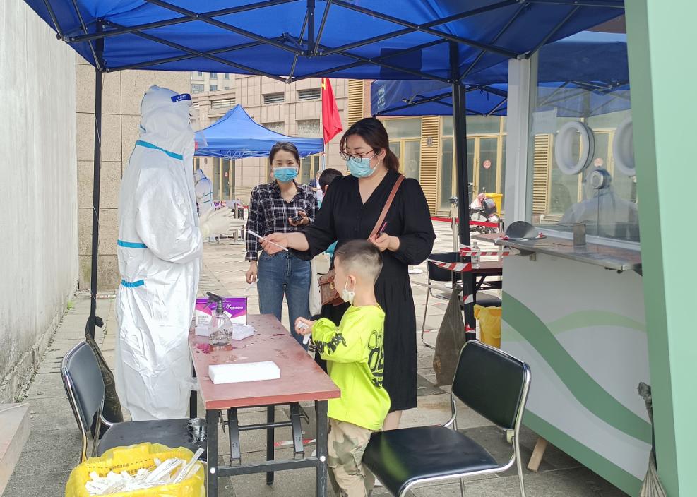 经开区学生复课,做足功课全力以赴完成保供任务