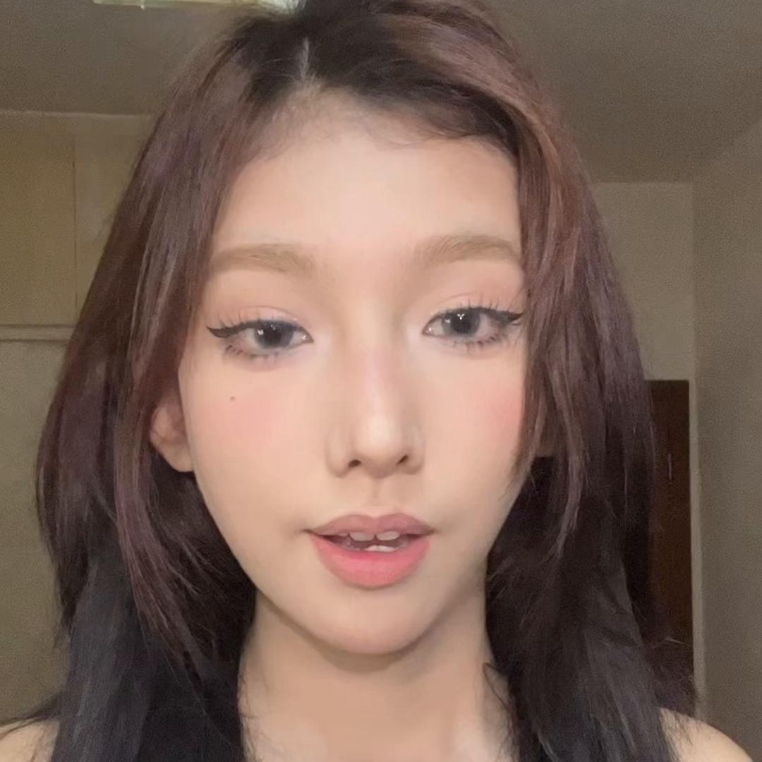 假发片日常发型,用假发片怎样做好看的发型