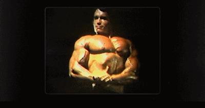 男神是真脱啊！大尺度秀身材，网飞新片一上线，全网炸了！