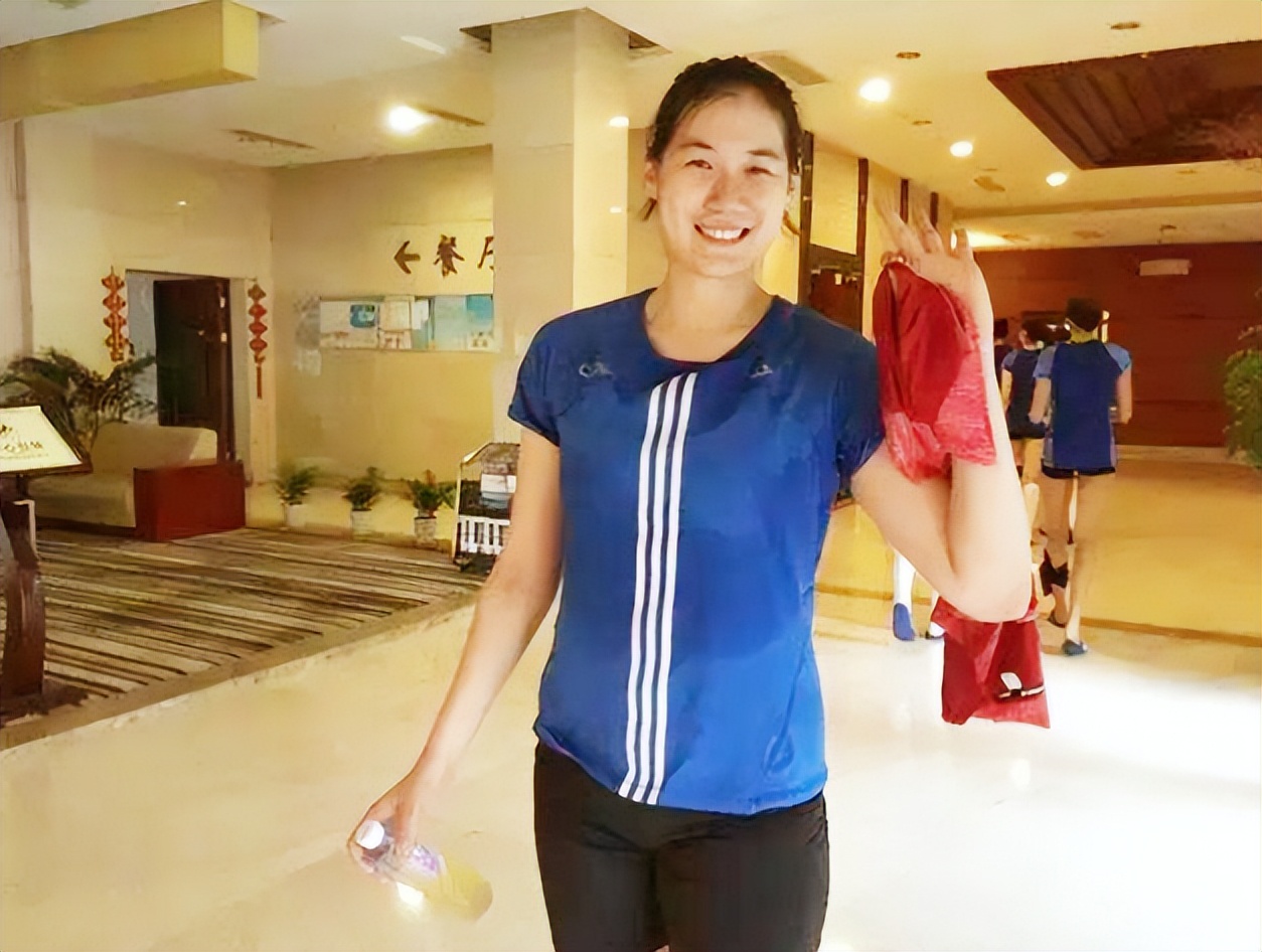 女排王云蕗最近表现,中国女排王云蕗最不可思议的一球