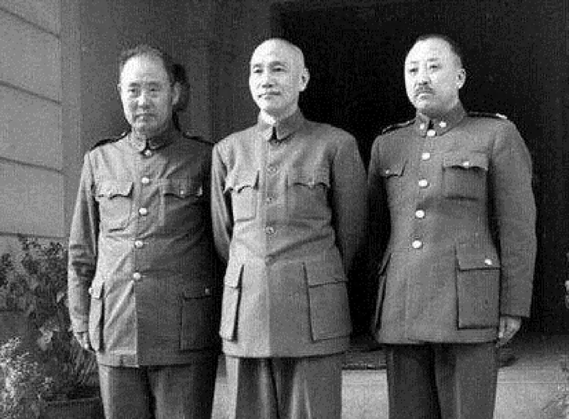 1955年卫立煌回到大陆，提出要担任国防副主席，毛主席为何批准？