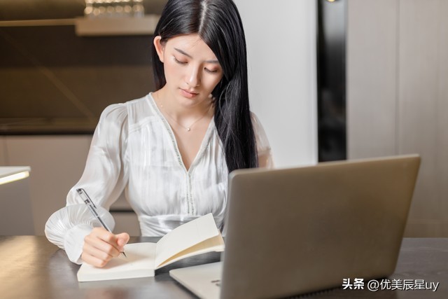 大数据包括哪些特征,大数据专业好找工作吗