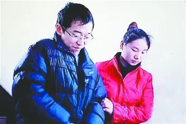 90后女孩跟乞丐私奔,90后女孩和乞丐私奔