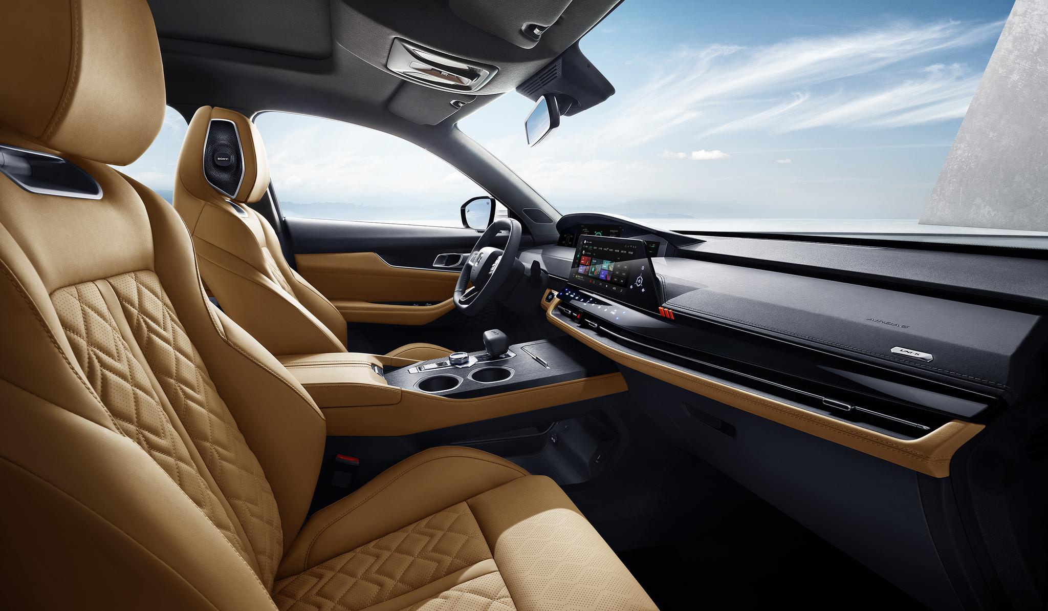 星越l智擎和比亚迪汉dmi,吉利星越和比亚迪汉dmi买哪个好