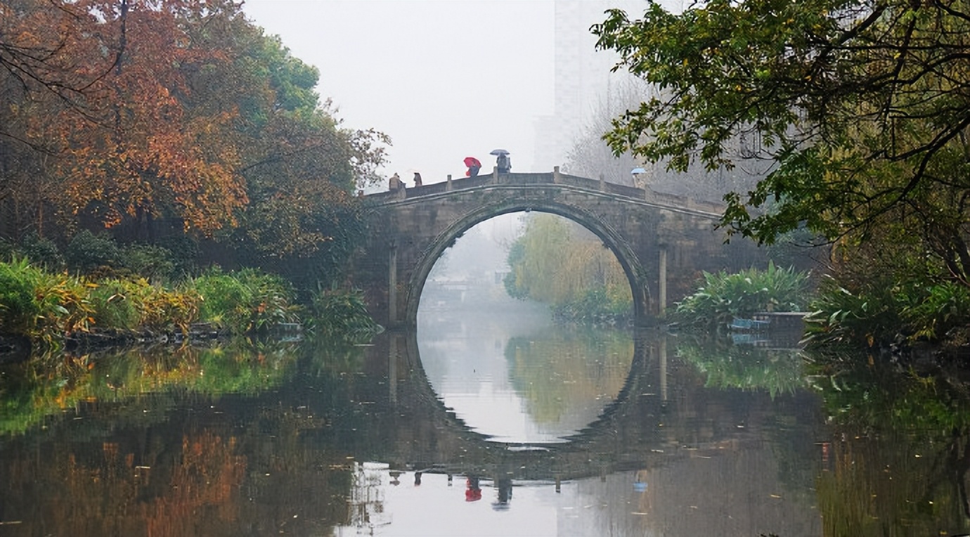 为什么职场同性恋一定要美丽？Thepowerofbeauty