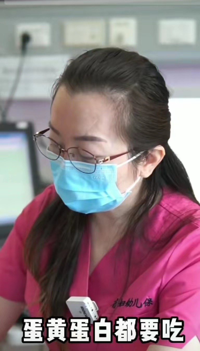 女孩刚来例假身高还能长高吗,女儿第一次来例假还会长身高吗