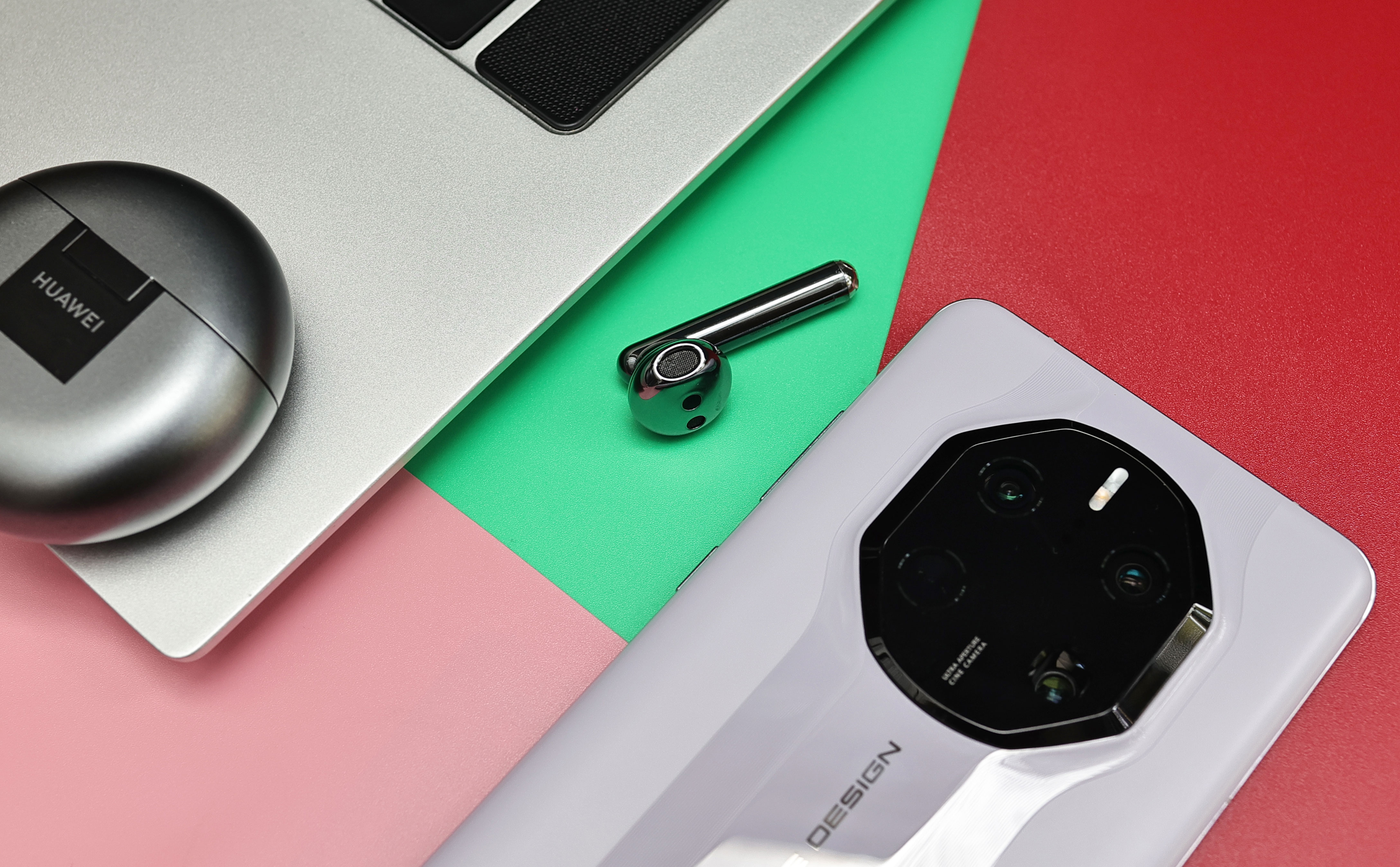 freebudspro和freebuds4i哪个好,freebuds4e和freebudspro的区别