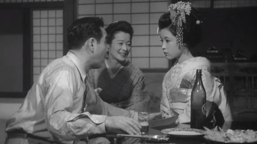 日本电影艺伎经典片段,日本黑白老电影艺妓的悲惨一生