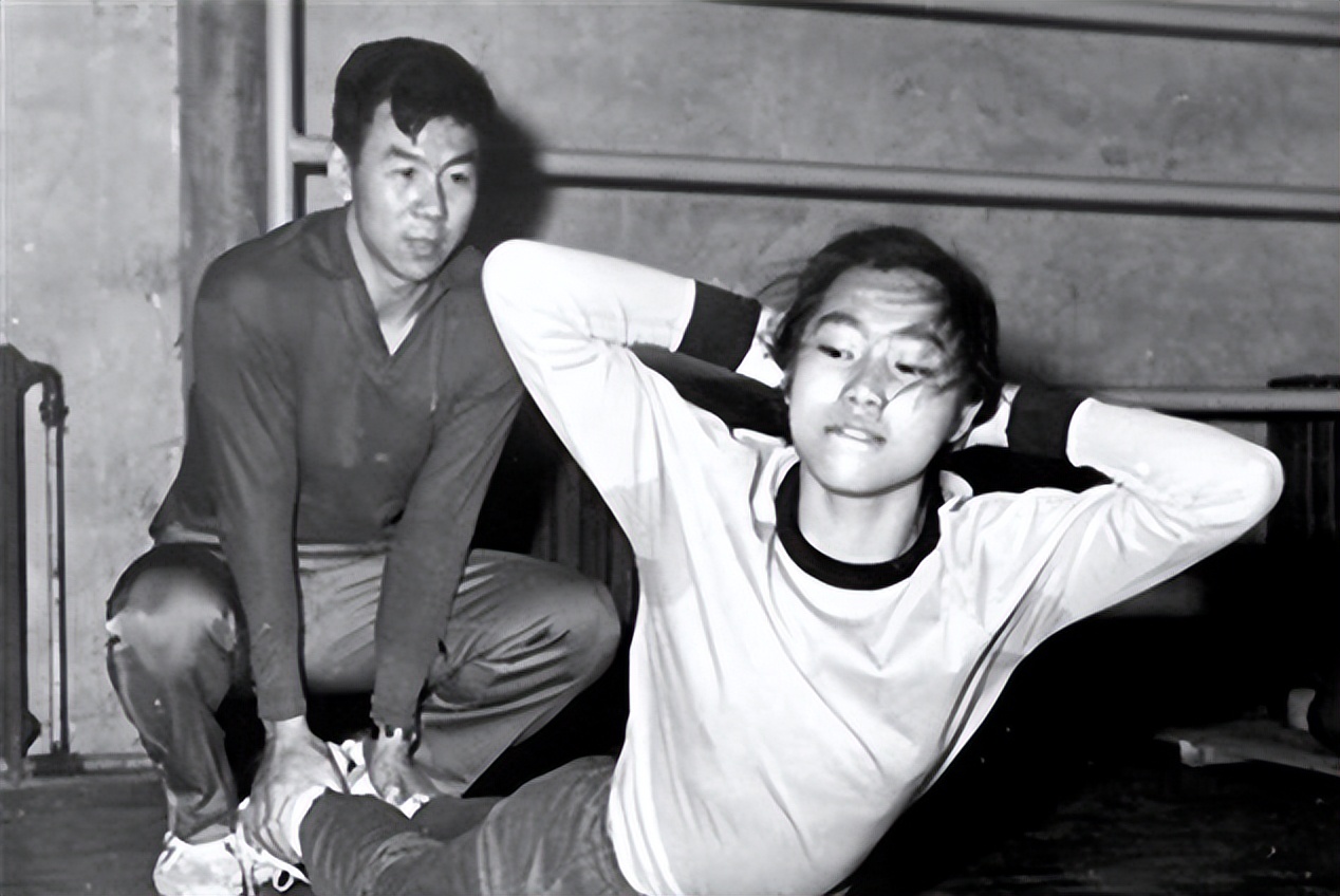 女排队员袁伟民近况,女排袁伟民近况