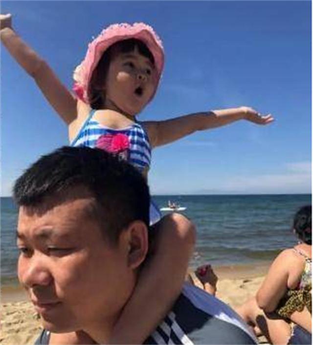 东北小伙在俄罗斯打工十年,东北小伙打工赚钱