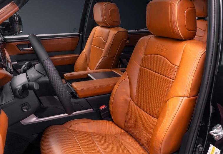 丰田塔库玛皮卡18款2.8t柴油版,丰田皮卡lc79单排双门4.2l柴油版