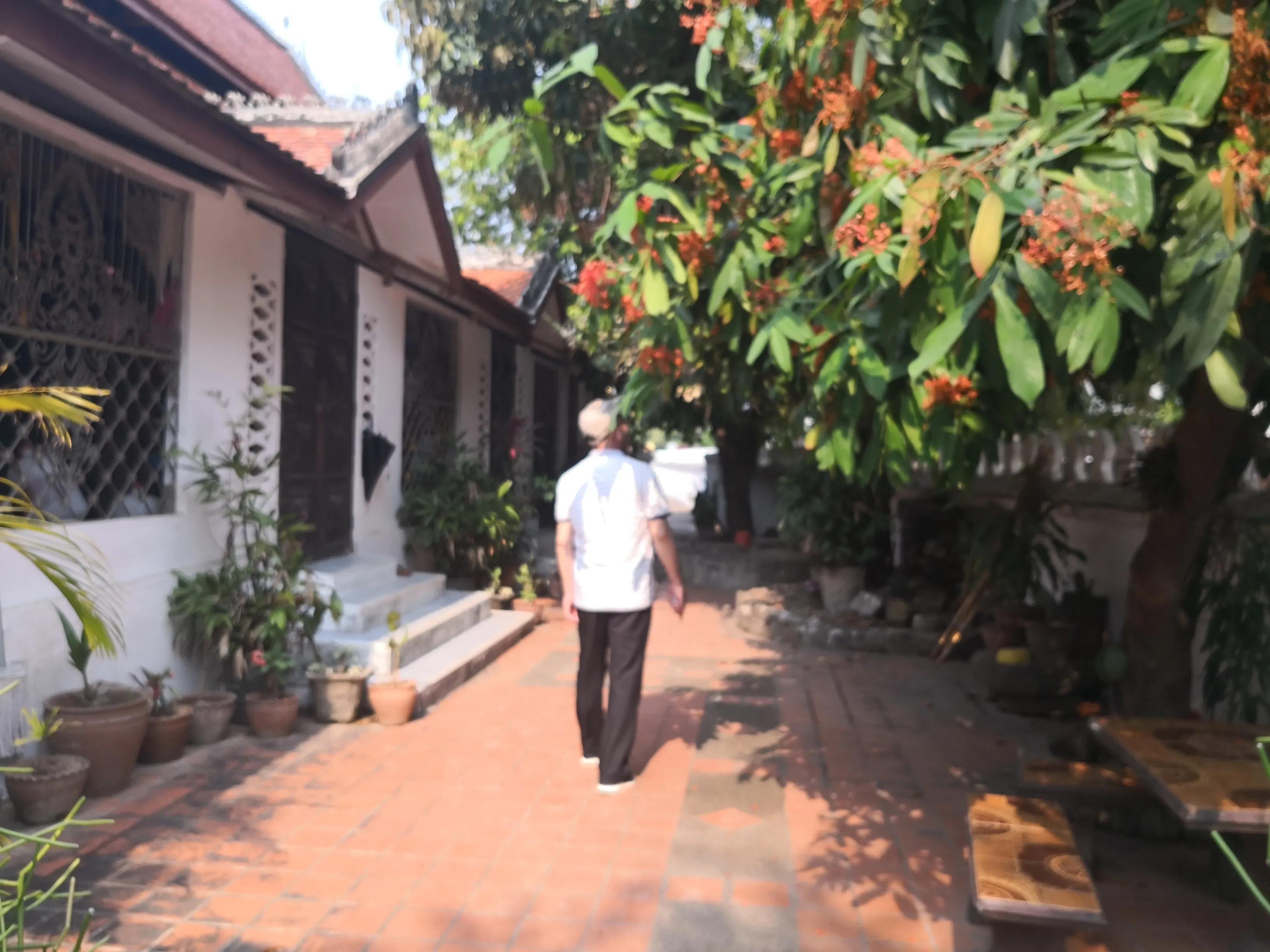 自驾老挝租车,开车出国自驾游老挝