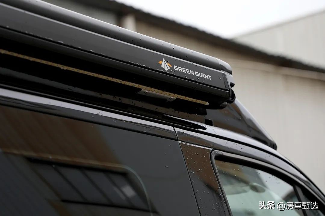 福特新全顺升顶商旅房车,福特新全顺2023款旅居房车