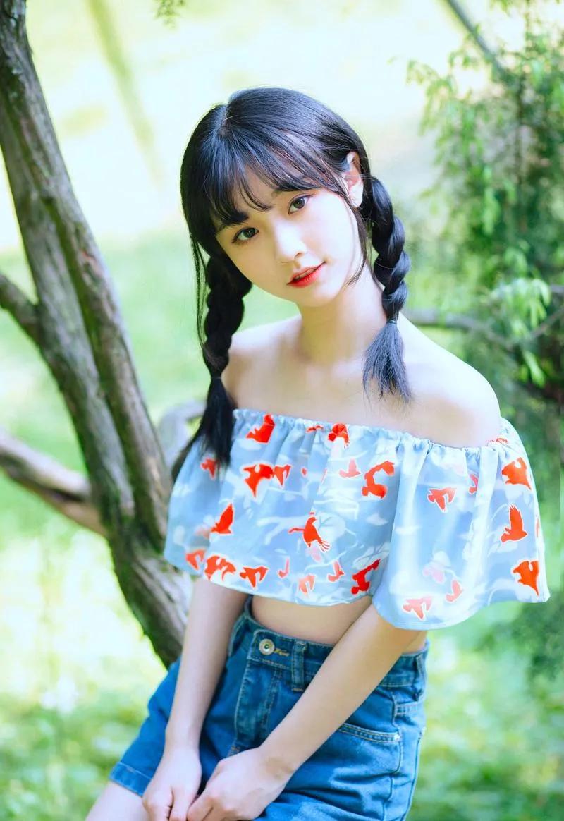 浮躁的社会缺少了太多纯真的东西,在如今这个浮躁的年代