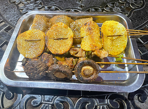 该怎么去形容你才能贴切,该怎么去形容你最贴切霸气