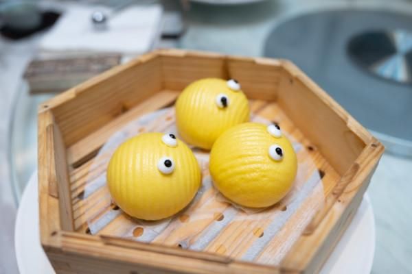 美食与美景并存,美食与美景交相辉映