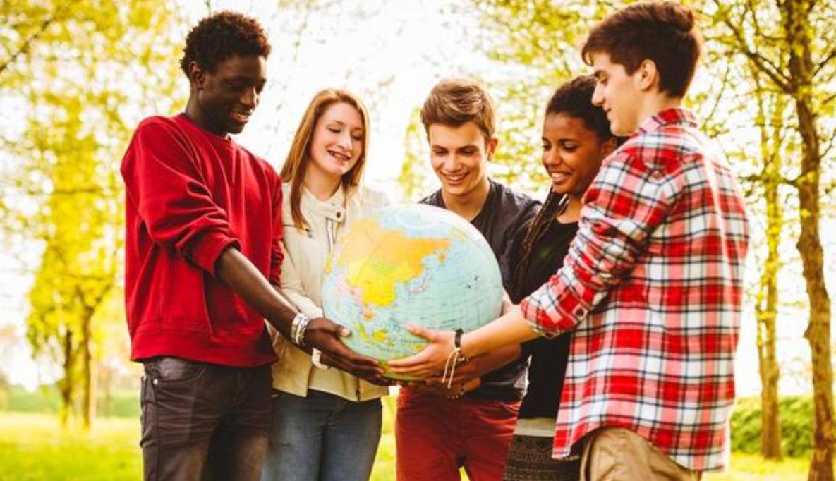 白人和中国人身高对比,中国人比白种人强壮吗