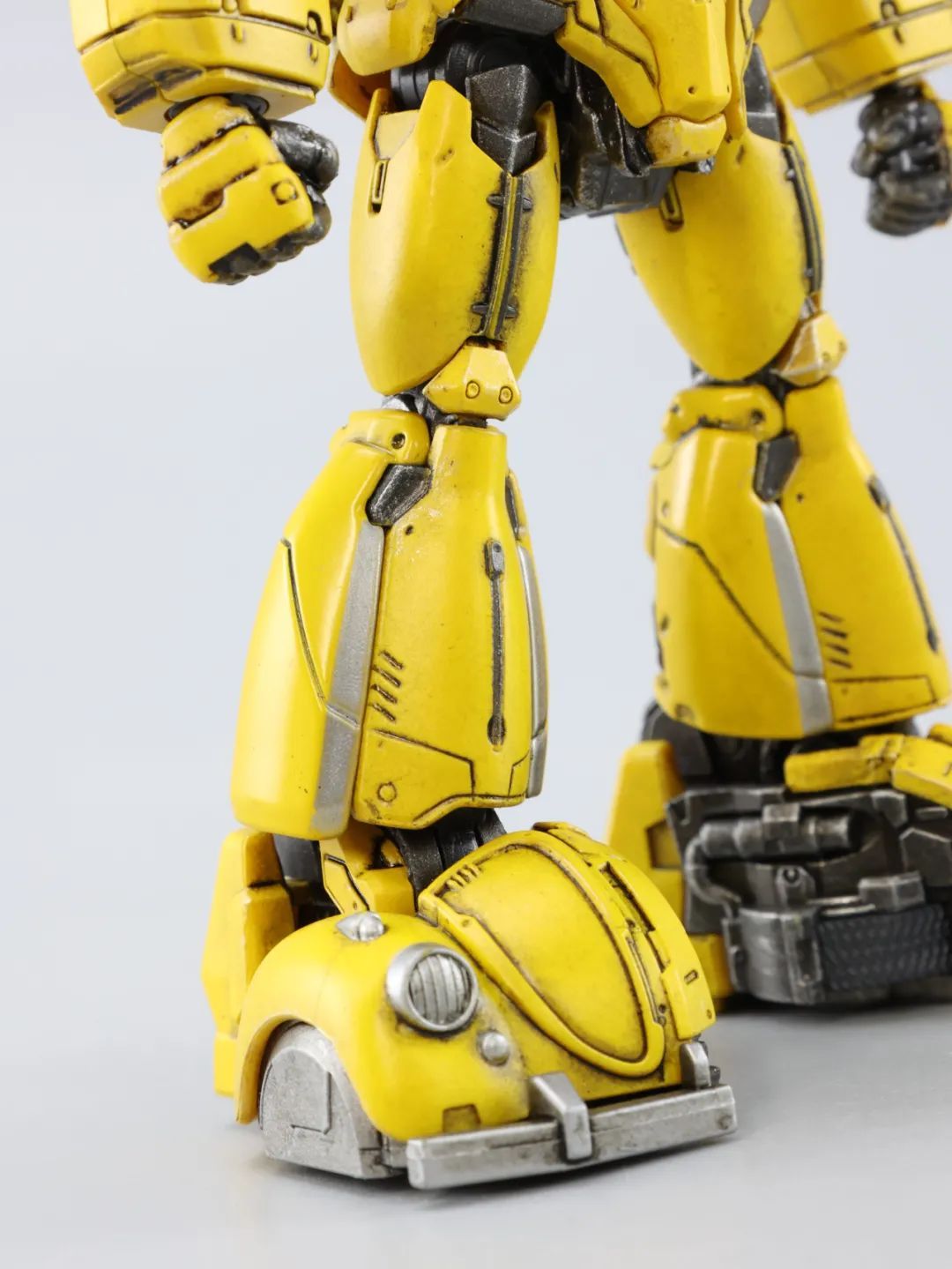 变形金刚塞伯坦大黄蜂开箱测评,大黄蜂变形金刚w8601测评