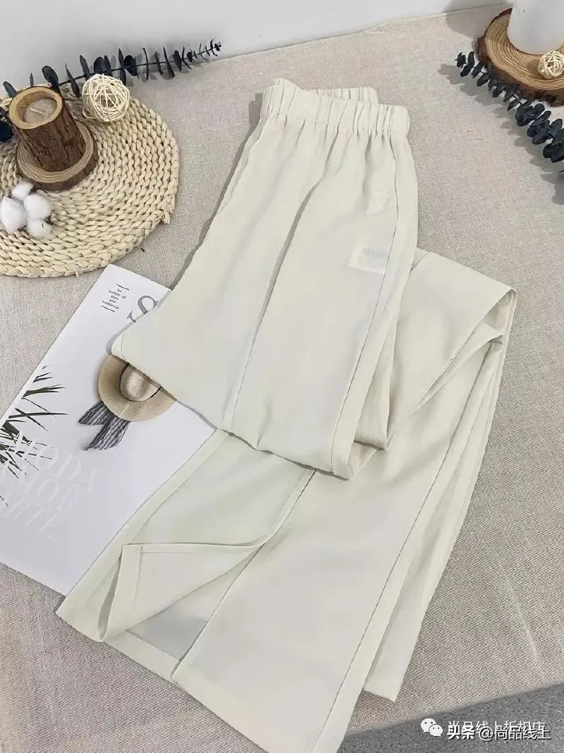 梨形身材喇叭裤不拉链,梨形身材微喇叭裤适合吗