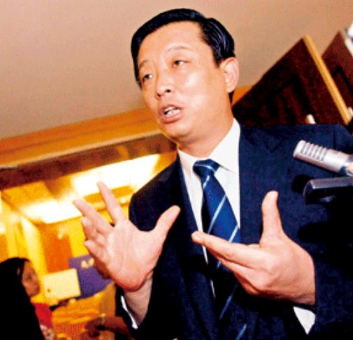 巨贪“皮四局”落马史：纪委布网调查两年，女儿回国后交代所有