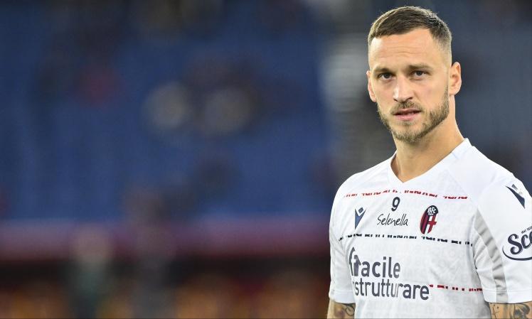 曼联向穆里尼奥伸援助之手，买下奥地利伊布，成罗马转会关键环节