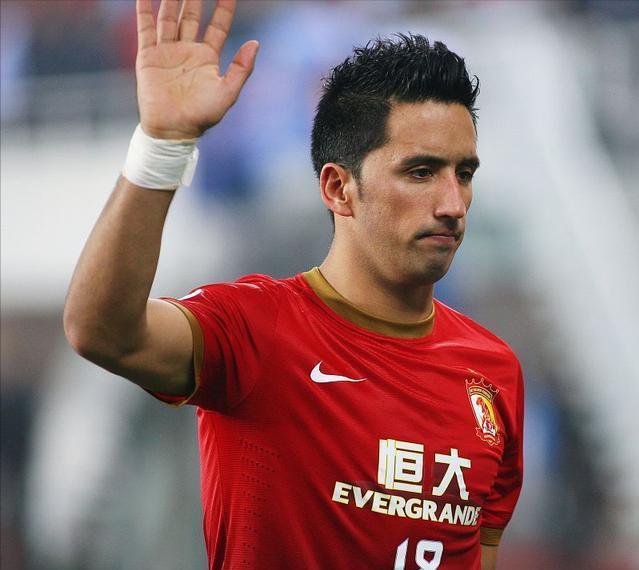 许家印创立广州恒大足球王朝,恒大许家印和王健林关系