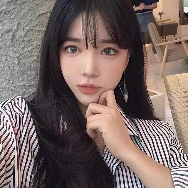 三款适合各种脸型的发型,大脸女生中长发烫发发型