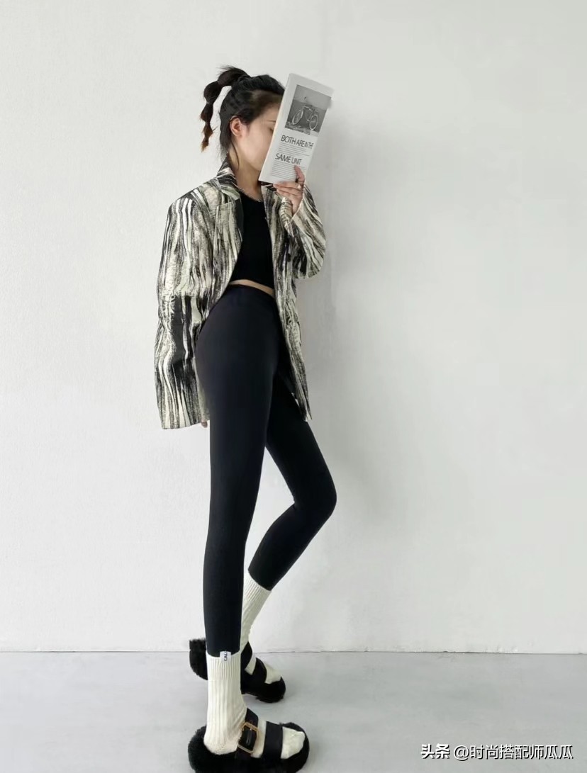 时髦高级的瑜伽裤穿搭,微胖瑜伽裤外穿适合什么样的袜子