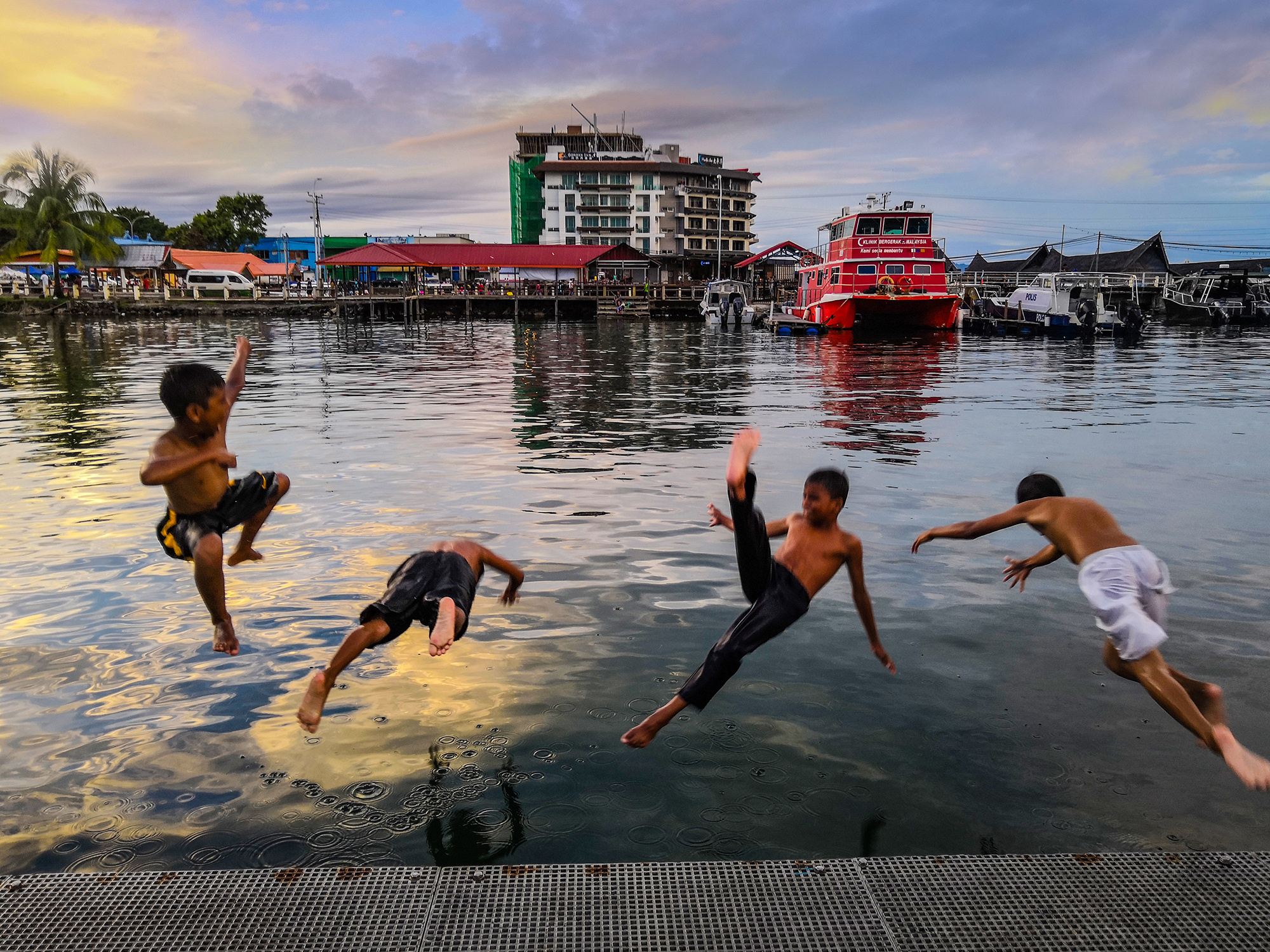 单反相机跟手机拍照有什么区别,苹果手机和单反相机拍摄对比