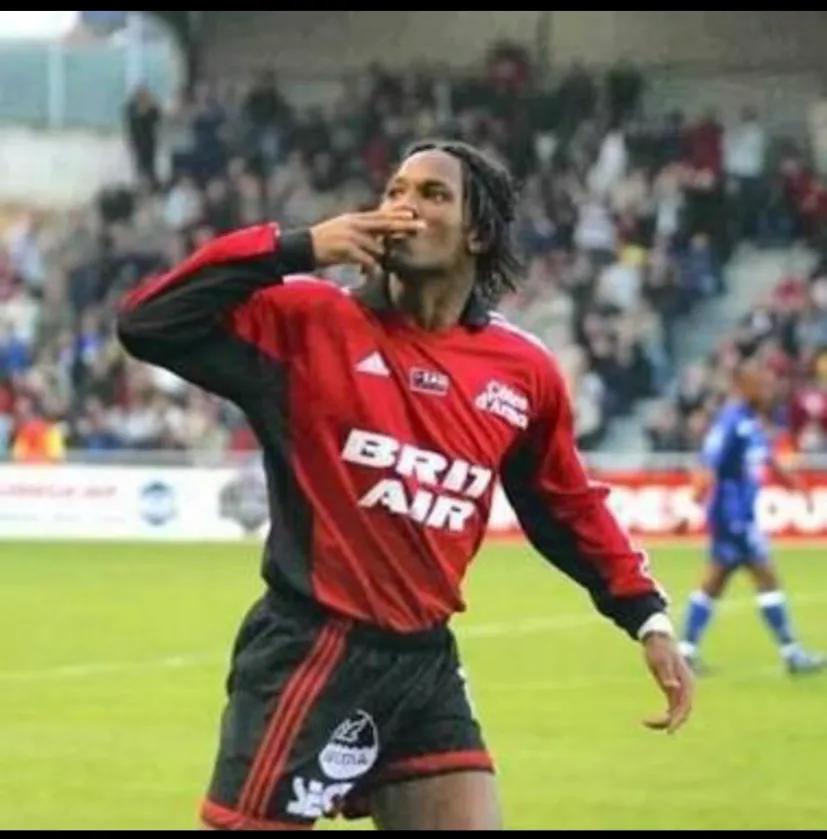 德罗巴足球生涯,足球感动瞬间德罗巴