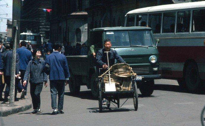 纳粹德国屠杀犹太女人,变态纳粹