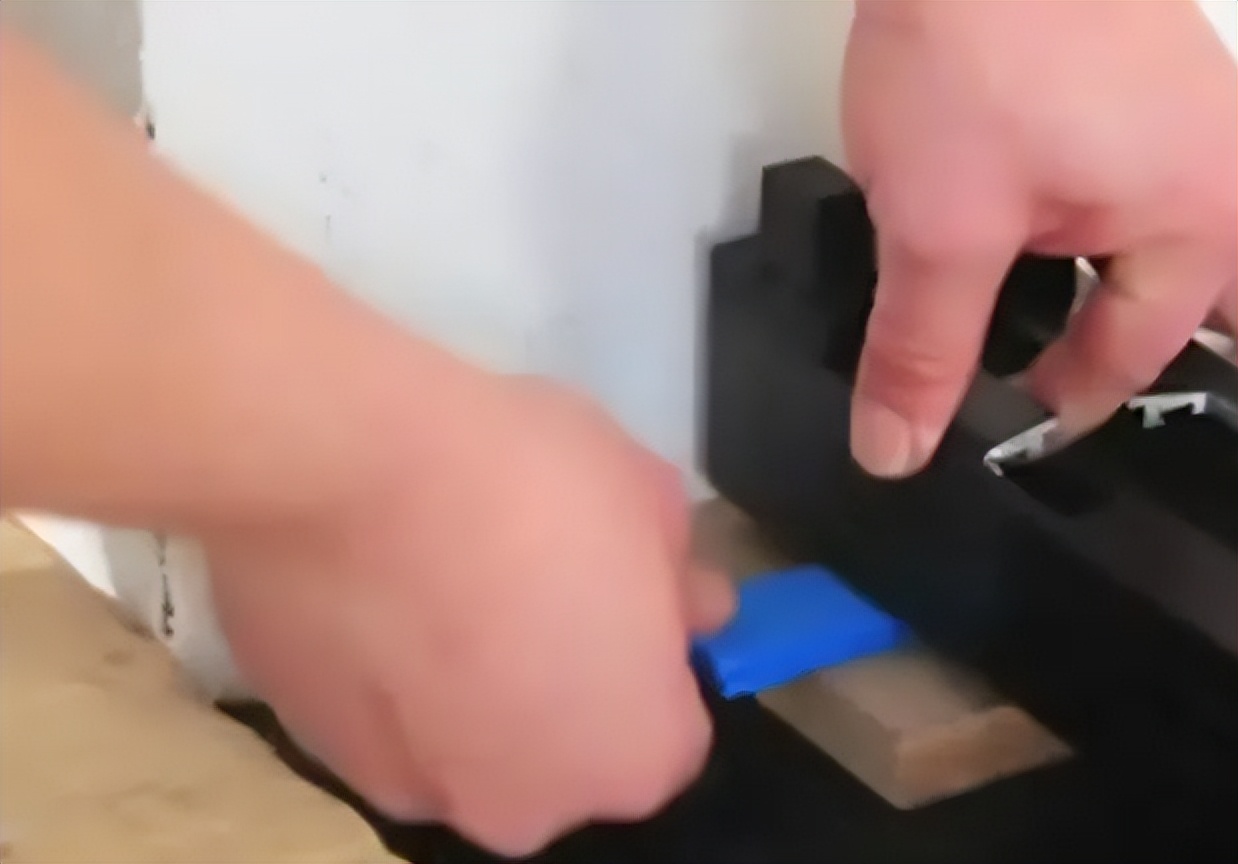 折叠门推拉门,什么是折叠门的尺寸