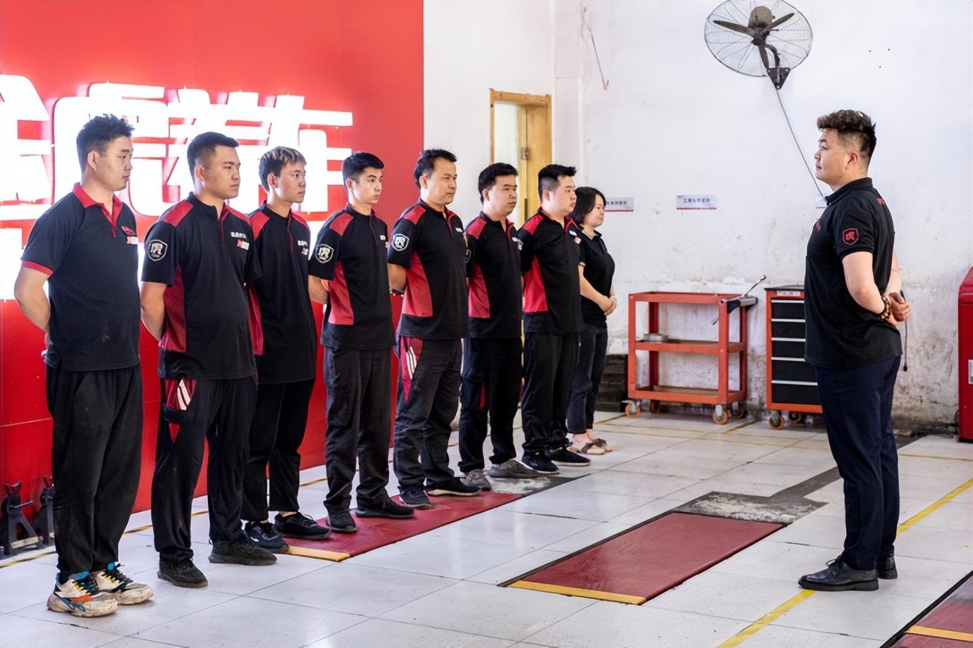 西安途虎最大工厂店,第一家途虎工厂店在哪里