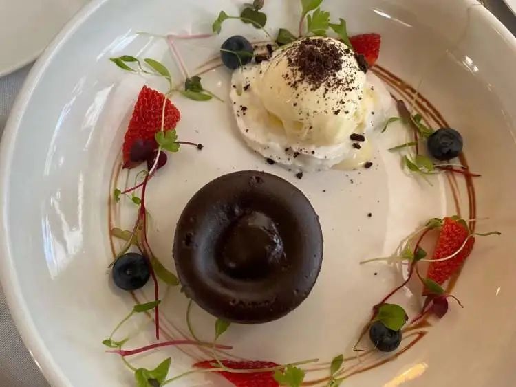 徐汇滨江美食打卡地,徐汇滨江有啥美食