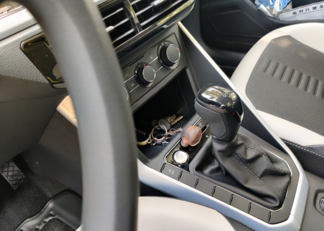 1万多11款polo自动挡,11款大众polo1.6省油么