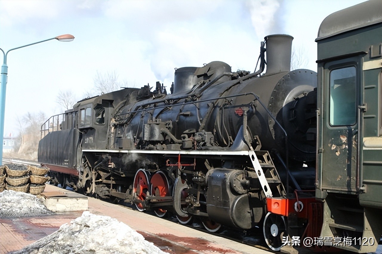 电力机车牵引蒸汽机车,蒸汽机车内燃机车电力机车变迁