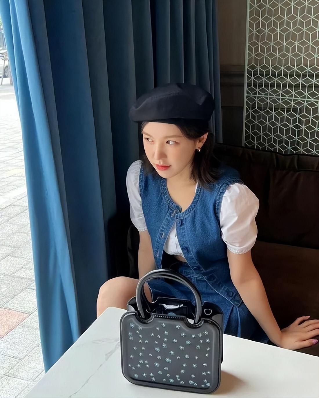 入秋穿搭牛仔马甲,适合秋日穿搭的马甲