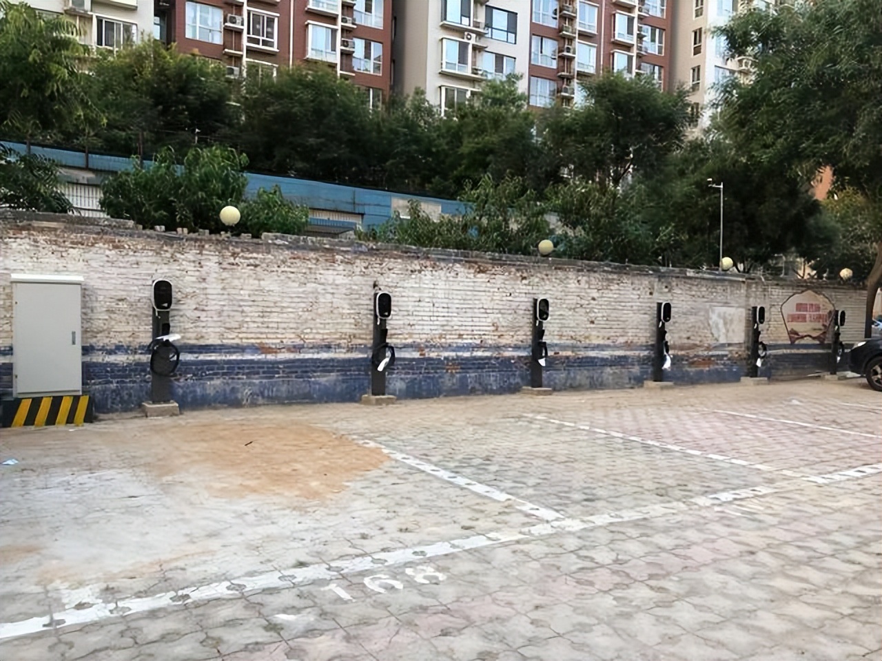 全国充电桩建设运营企业有多少,全国充电宝公司