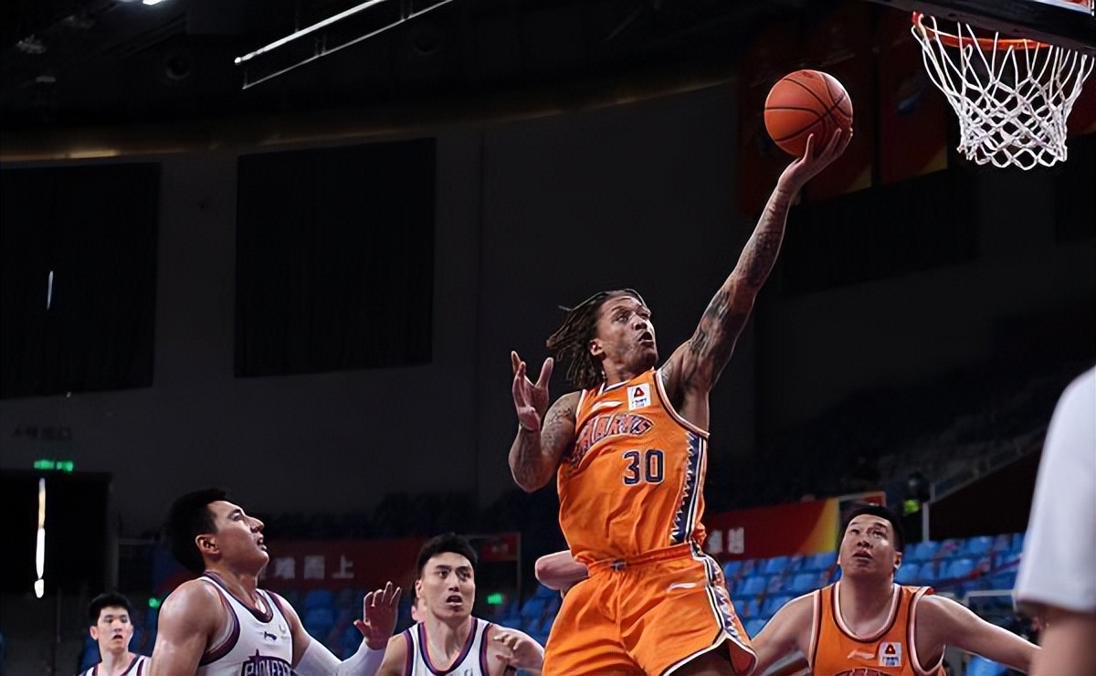 比斯利在上海队,比斯利被质疑在上海打假球