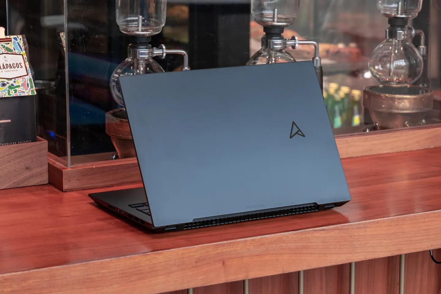 紫色笔记本电脑华硕灵耀pro测评,高端oled显示屏