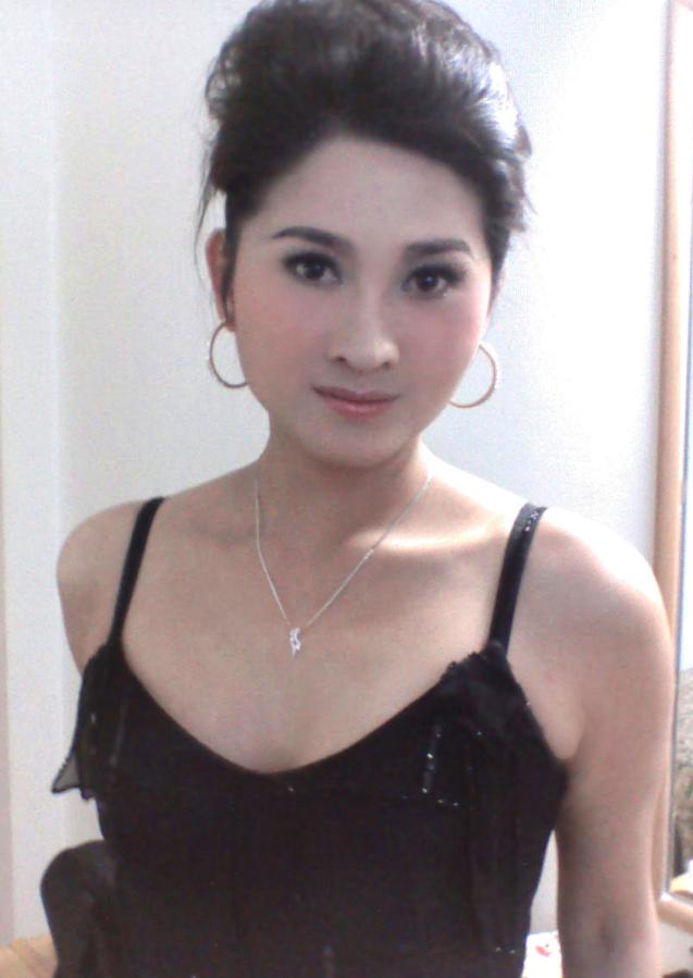 进演艺圈你会被污染？女明星们自曝出的内幕，一个比一个荒唐恶心