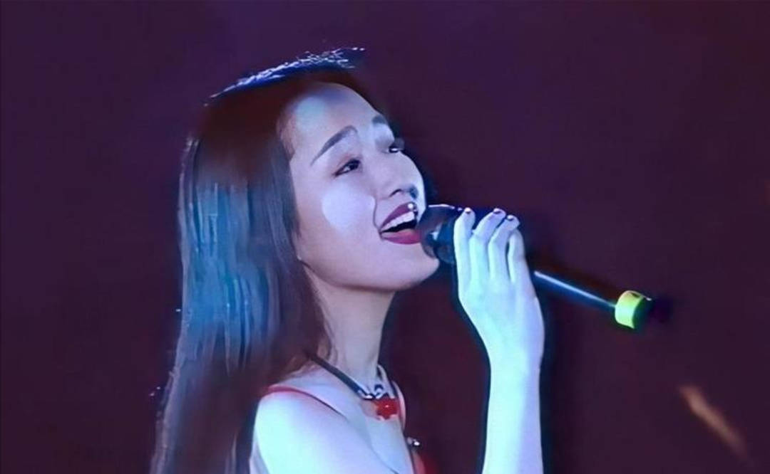 52岁杨钰莹怀孕了吗,52岁杨钰莹以前有过小孩吗