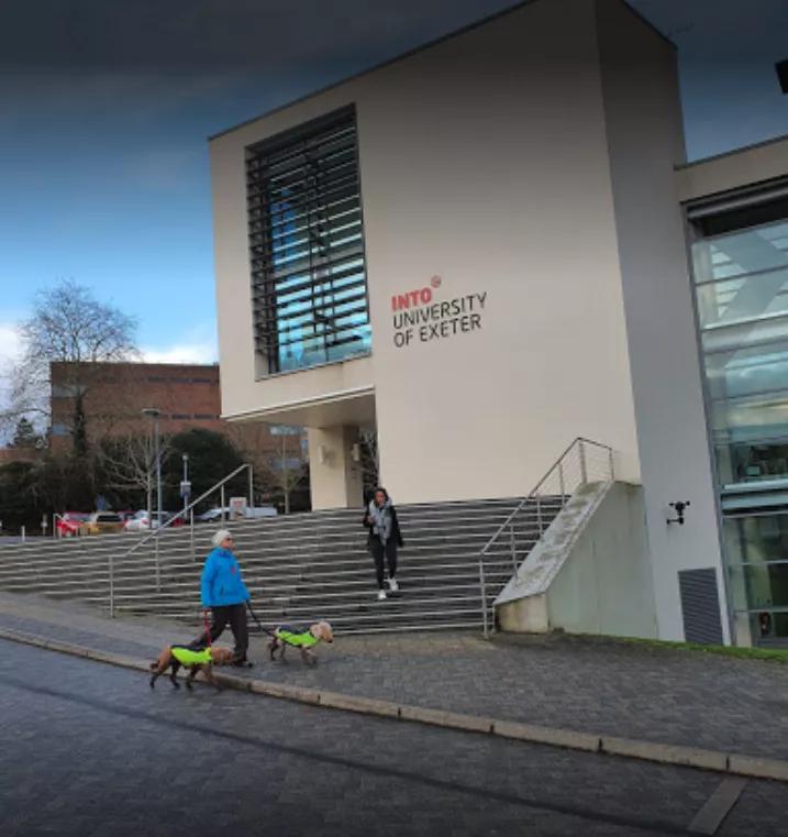 被名字耽误的两所英国大学，也是冤枉得很