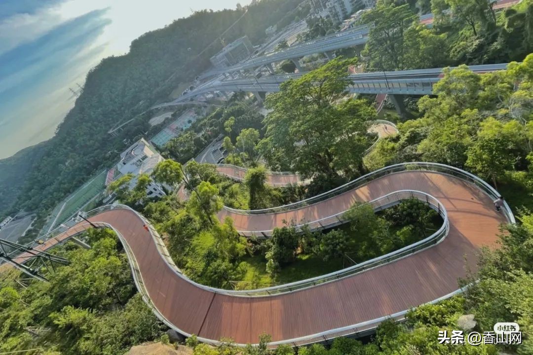 珠海香山湖公园云山栈道一游,珠海香山云道风景太美了