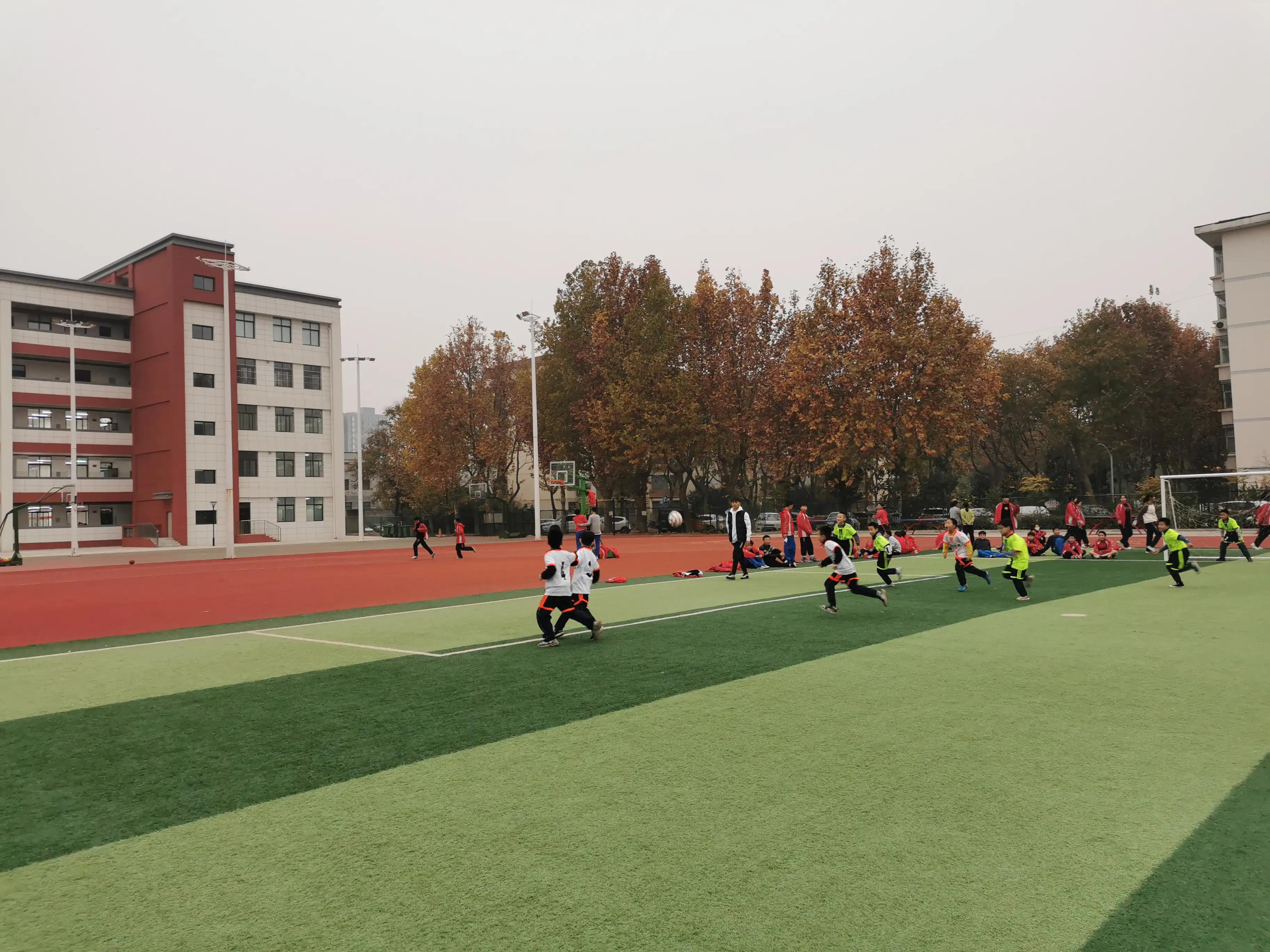 快乐足球炫动梦想,渭南高新区高新杯足球联赛