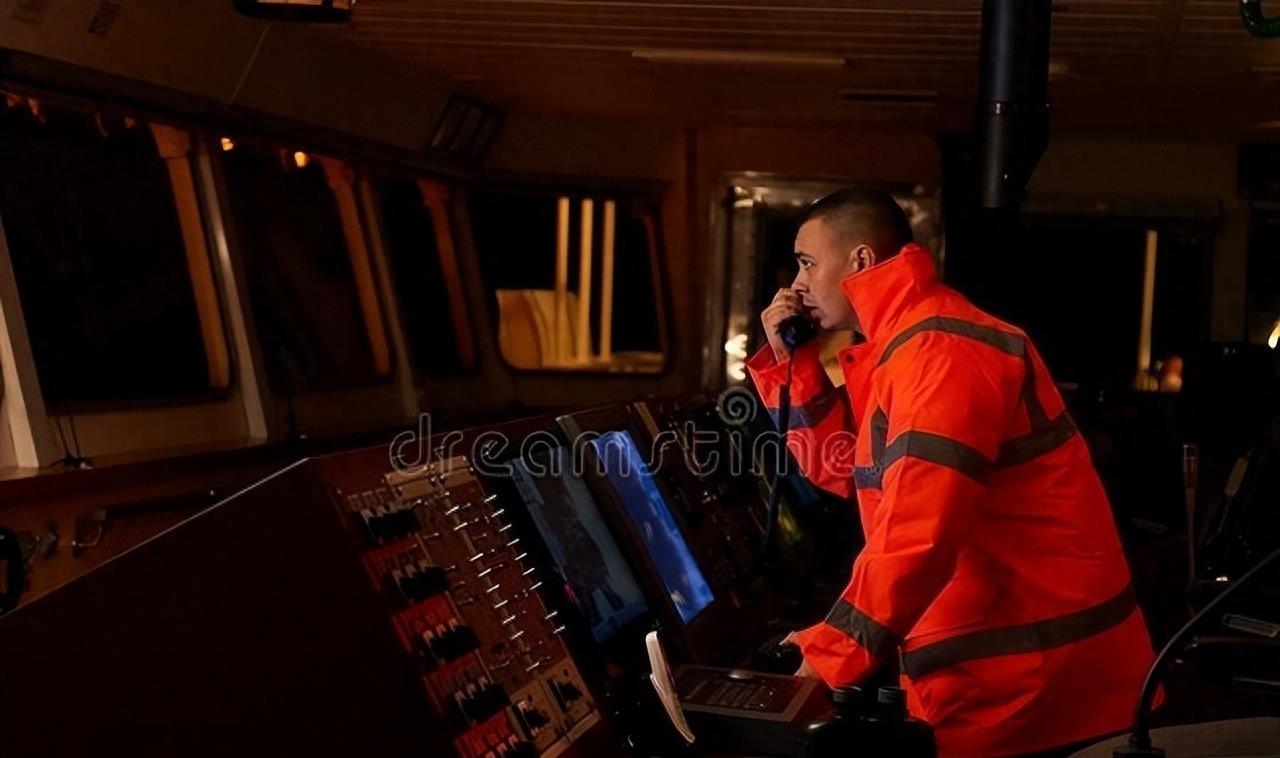 远洋海员的真实工资,国际远洋货轮海员工资多少钱