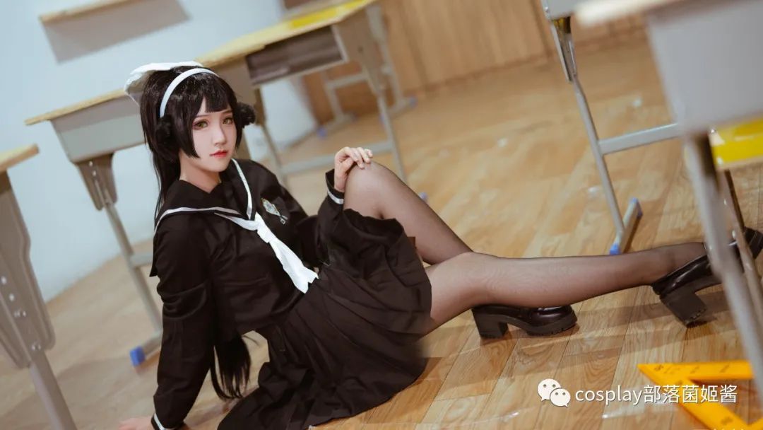 cos碧蓝航线游装,碧蓝航线犬獒cos