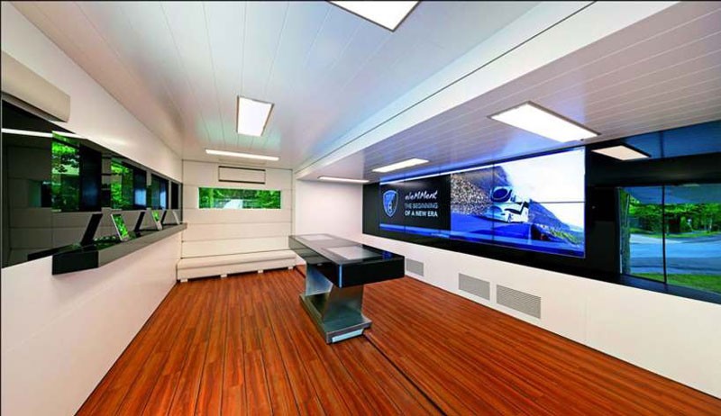 双层超豪华顶级房车旅行生活,最豪华房车和最简陋房车